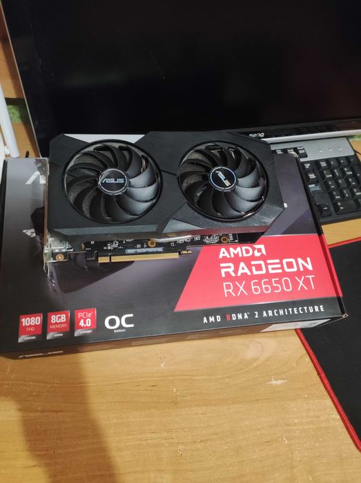 Продам Ігрову  RX 6650XT 8gb DDR6