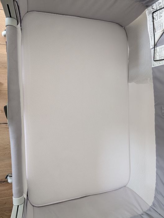 Łóżeczko dostawka chicco next to me mag