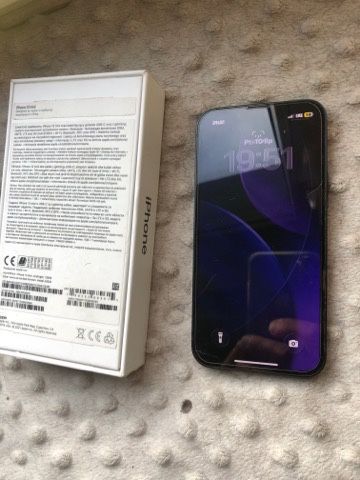 Iphone 13 mini komplet,bat 81%,oryg stan