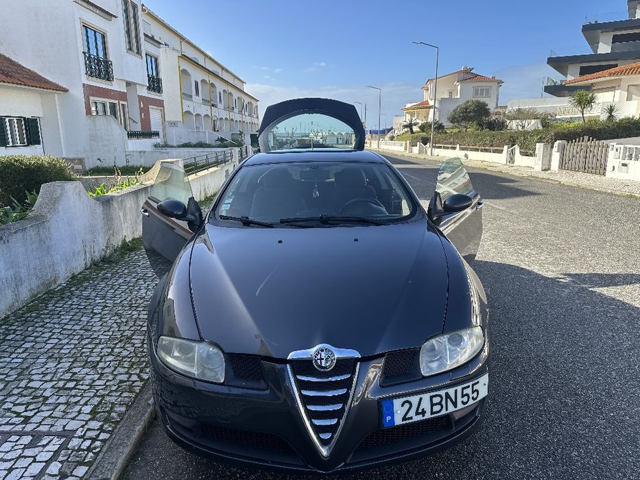Alfa Romeo GT, em ótimo estado