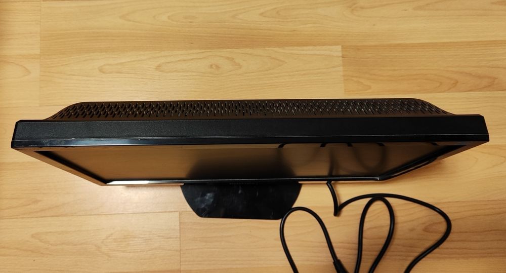 Монитор Philips б/у