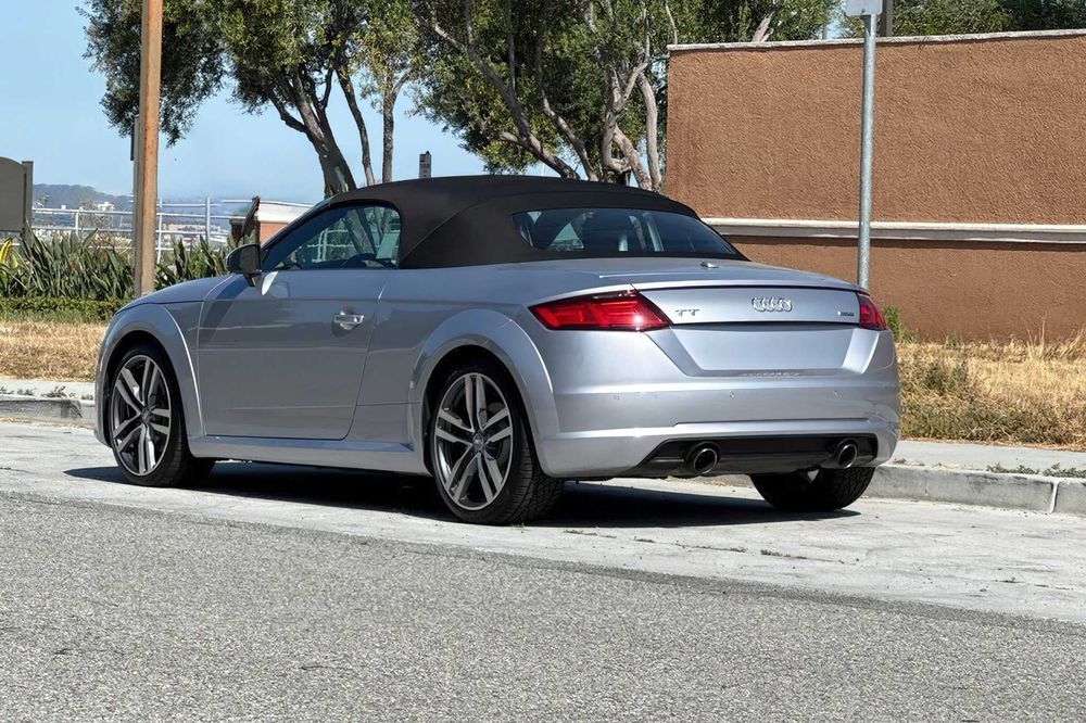 Audi TT quattro      2018