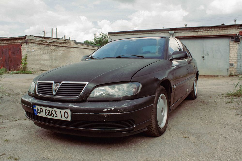 Opel Omega B 1999 2.0 Газ/Бензин