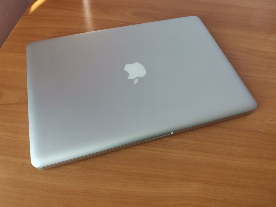 Macbook pro i7 2011 512 / 16 гб 15,4 дюйми A1286: 9 999 грн
