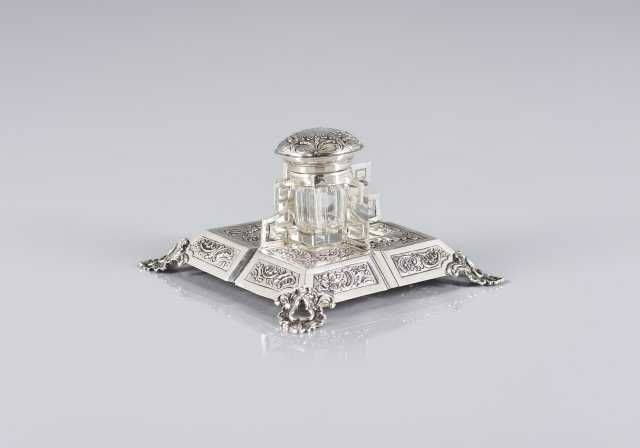 Tinteiro de Mesa em Madeira e Prata