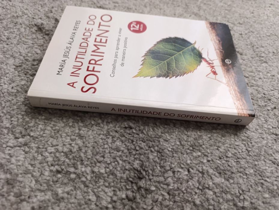 A Inutilidade do Sofrimento (portes incluídos)