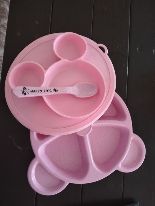 Тарілочки з ложечкою для малечі