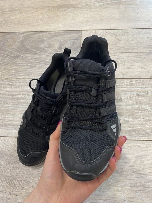 adidas Terrex AX2R