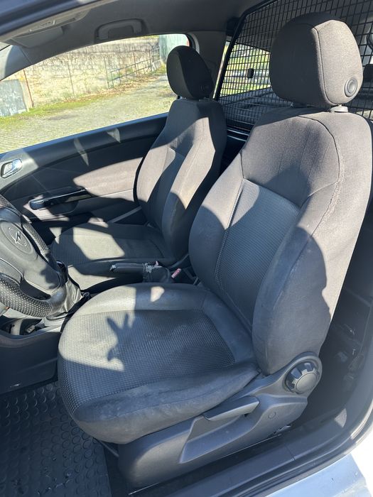 Opel corsa 1.3 cdti COMERCIAL