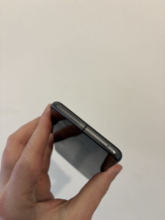 Google Pixel 8 Pro Black 12/1T Neverlock