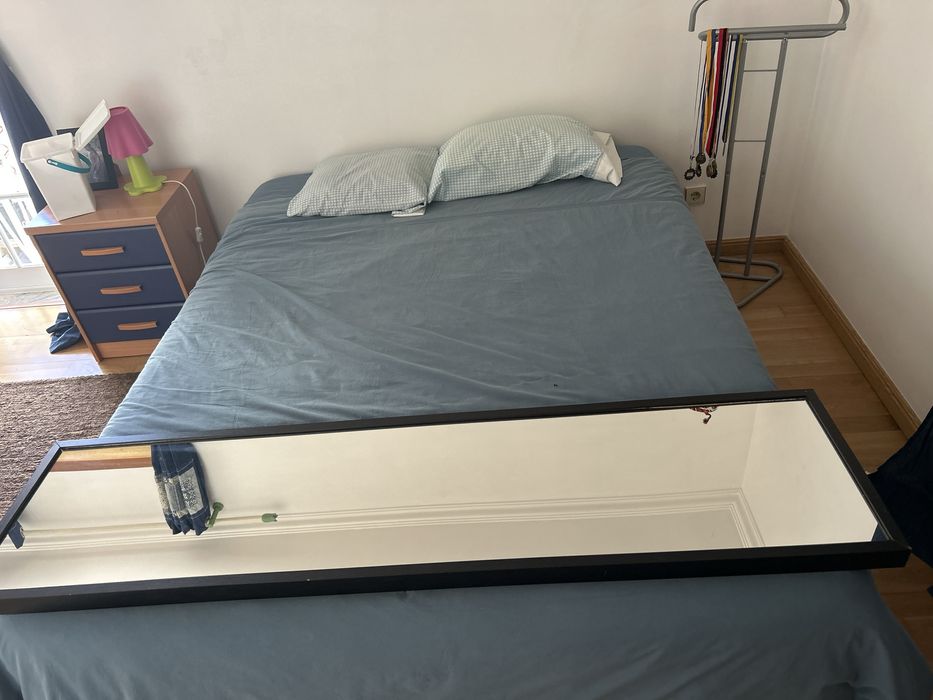 Vendo espelho, moldura preto