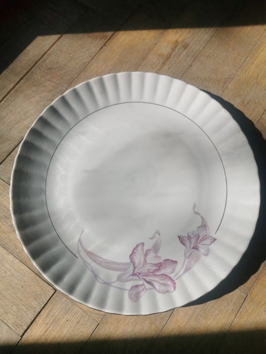 Bardzo duży talerz (32 cm) Chodzież serwis Iwona