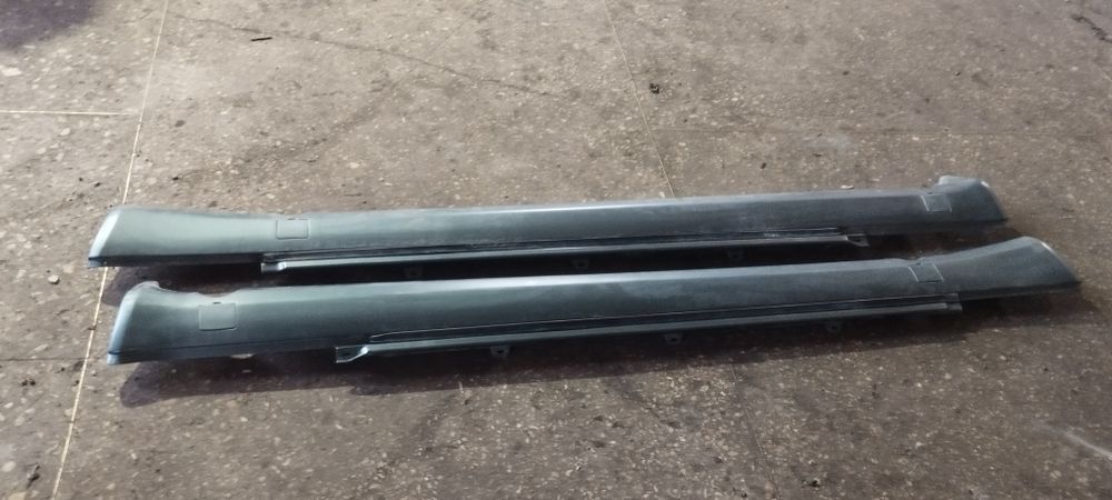 Накладки порогов Мерседес 124 купе