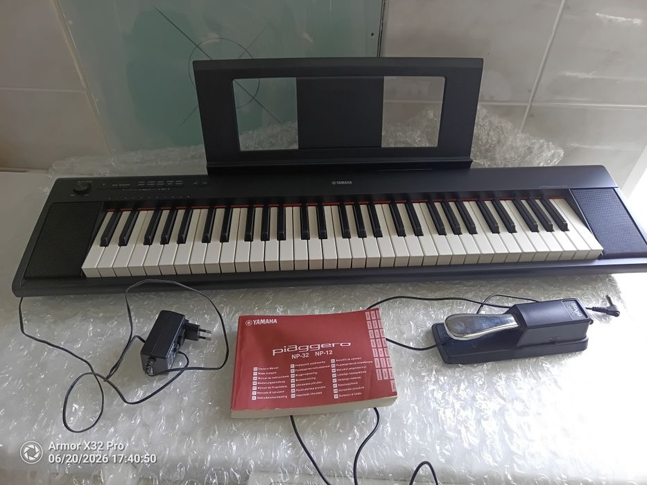 Yamaha Piaggero  NP-12 B