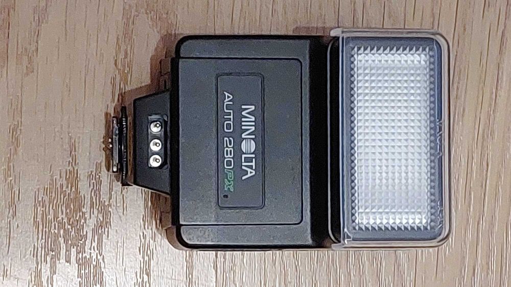 Máquina Fotográfica Minolta X300 + Zoom 35-135 + Flash