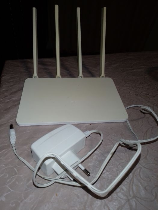 Руолтер маршрутизатор Xiaomi mir3