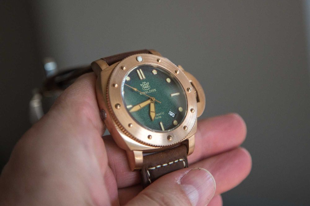 Zegarek Steeldive Bronze Brąz SE helium valve