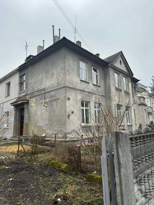 2-х кімнатна квартира, м. Жовква