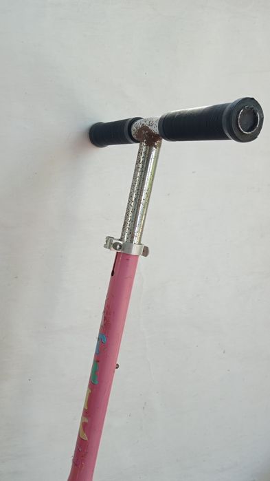 Двоколісний самокат