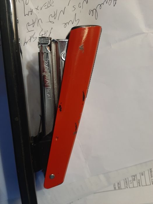 Agrafador Petrus 2001 e caixas agrafes.