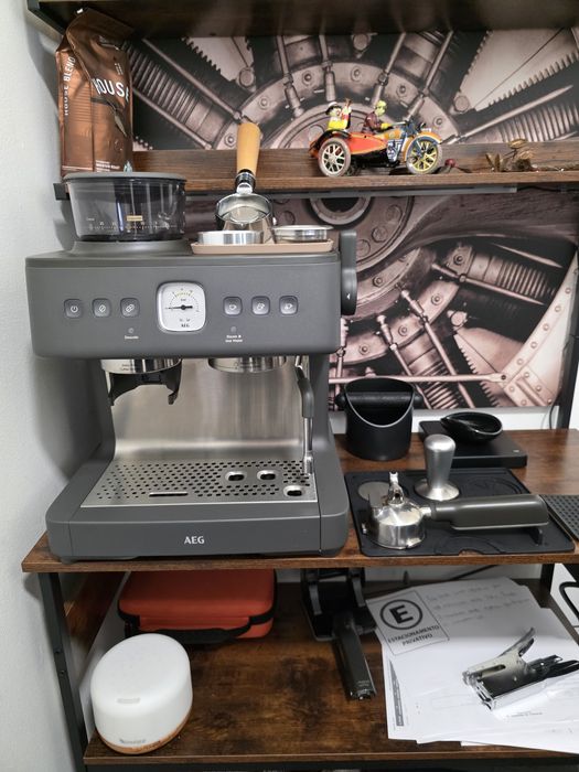 Maquina café manual AEG