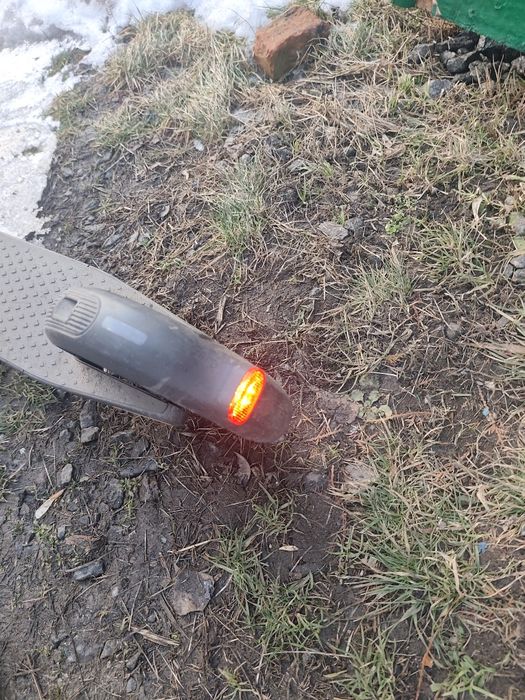 Продам самокат segway ninebot e25a