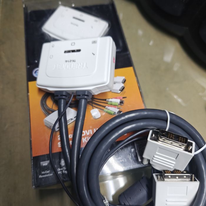 KVM Trendnet DVI