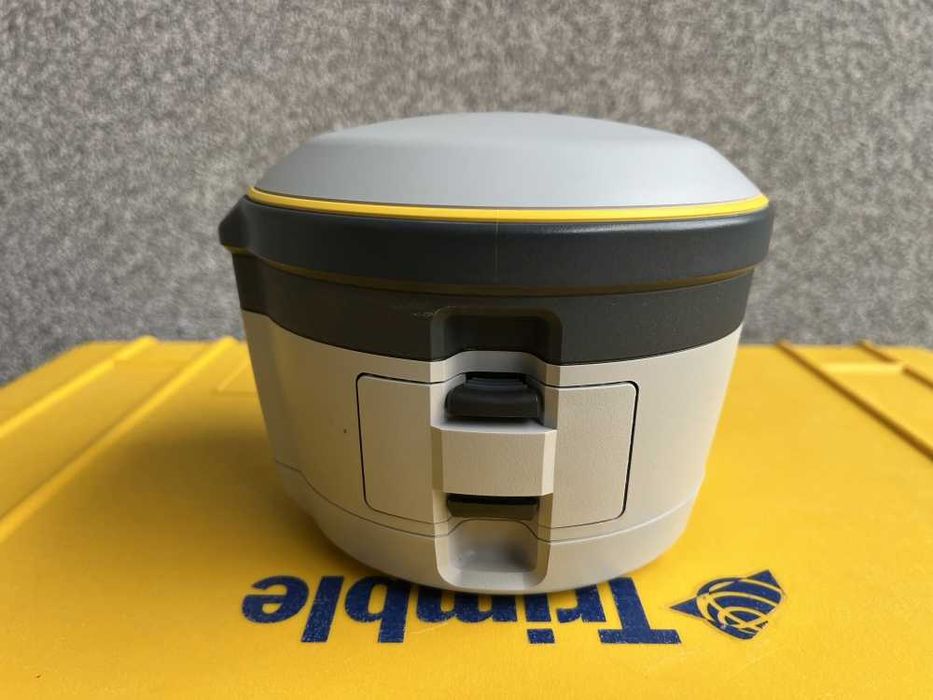 Odbiornik GPS Trimble R2