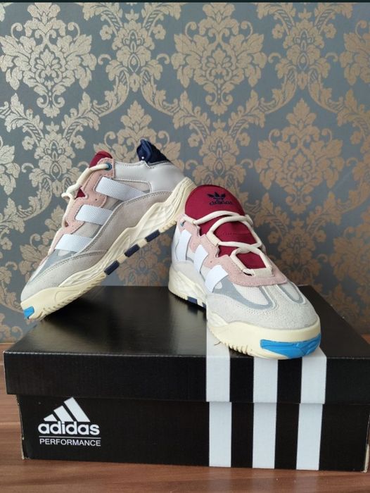 Жіночі кросівки Adidas Niteball GP