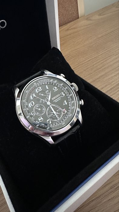Годинник seiko spc133p1