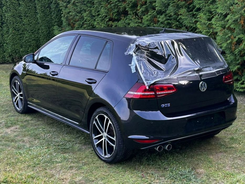 Volkswagen Golf #Xenon #GTE #DSG