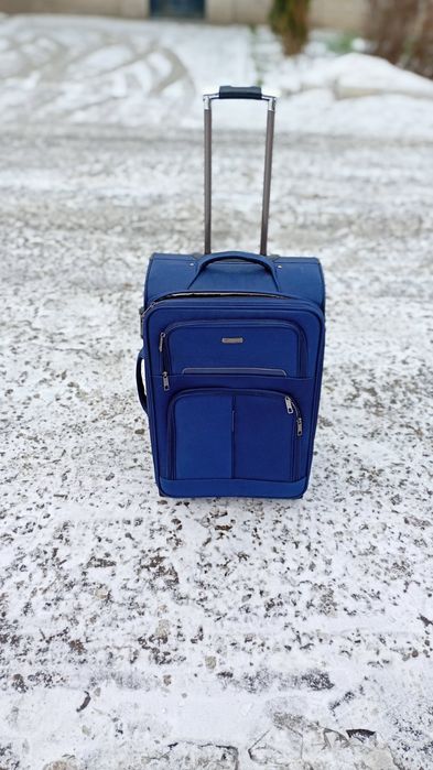 Сумки дорожные чемодан на колесиках, чемодан на колесах
