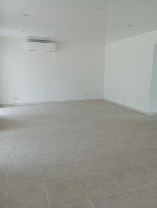 Продається нежитлове приміщення  в центрі міста по вул. Шевченко