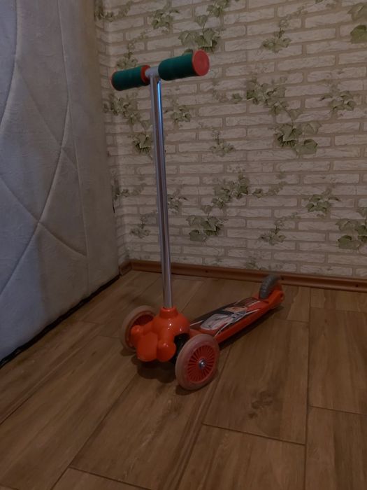 Skuter dziecięcy