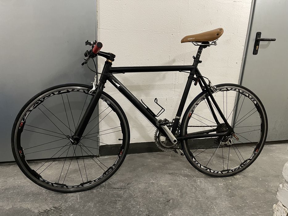 Sprzedam rower szosowy