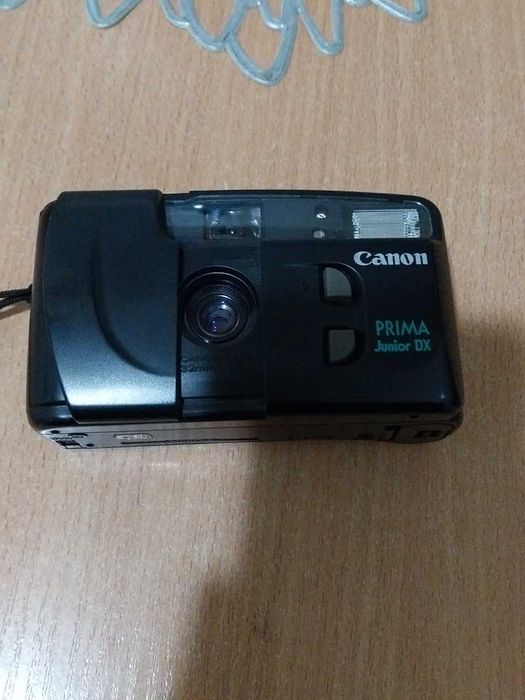 Aparat fotograficzny analogowy Canon Prima Junior DX.