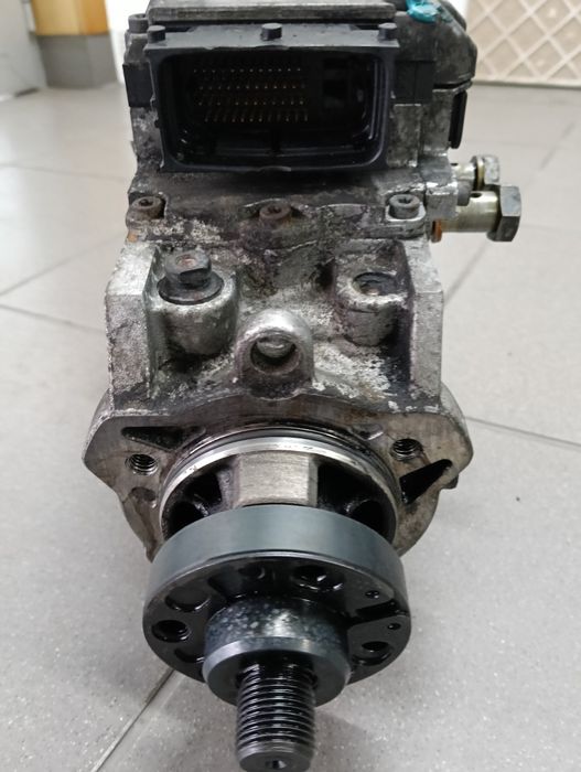 Bomba injetora Opel Vectra 2.2 dti