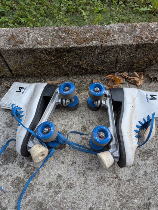 Patins de senhora e patins em linha