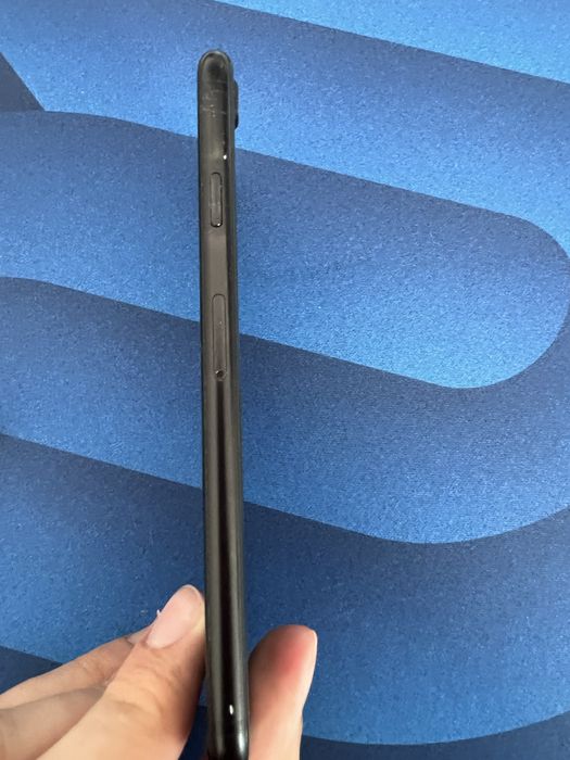 Iphone SE 2020 - 64GB - Black/Czarny - Iphone SE 2 GEN