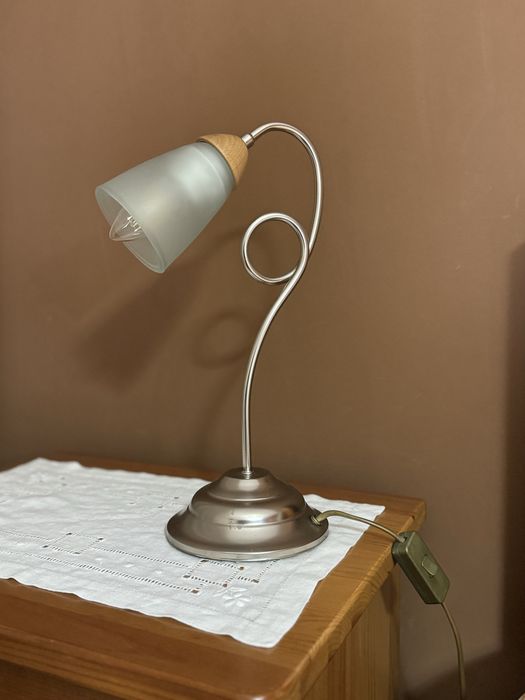 2 Candeeiros de Mesa