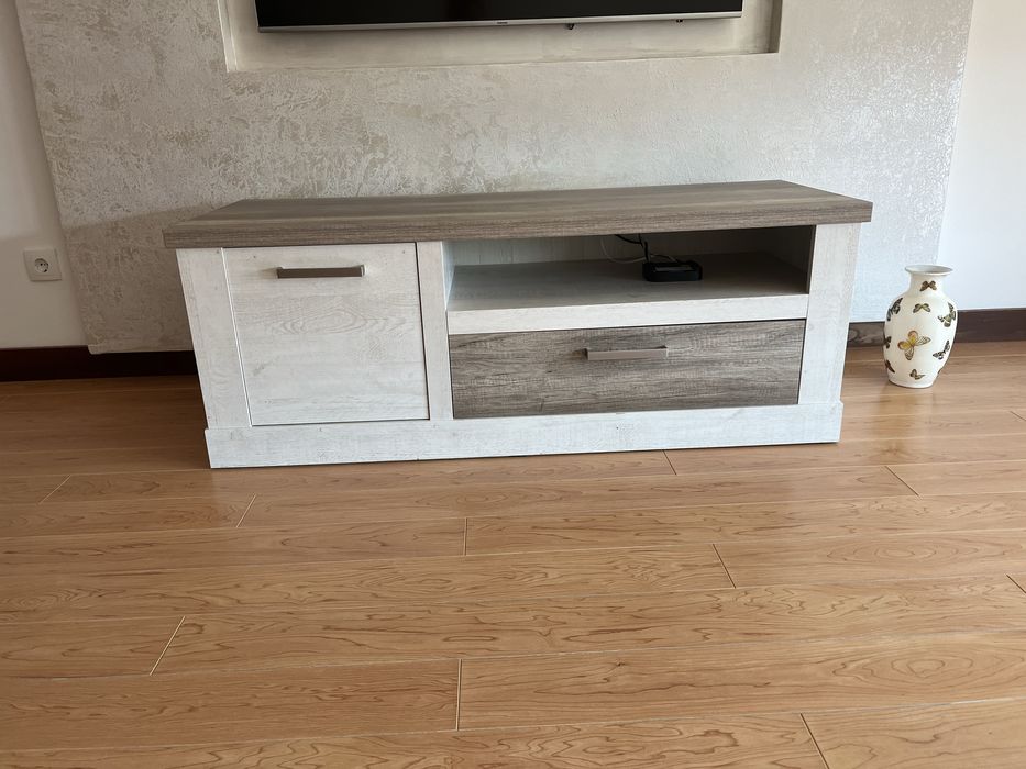 Movel Verona aparador de Tv