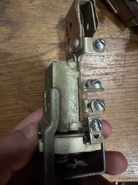 Новый центральный переключатель света