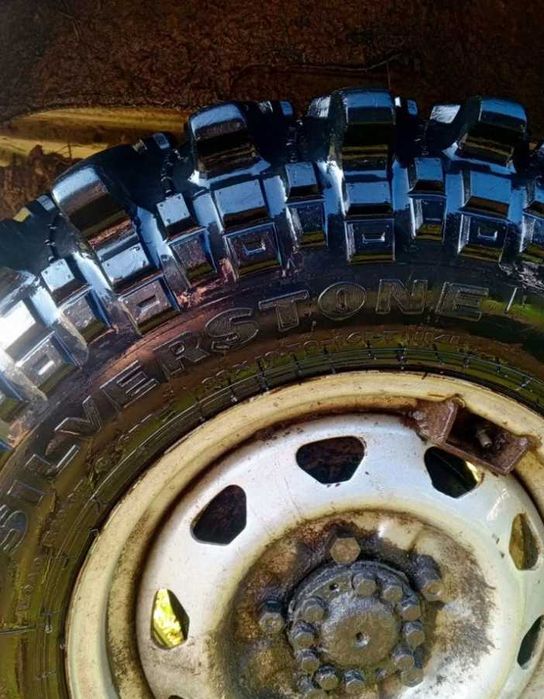 Silverstone MT-117 Xtreme 3310.5 R16