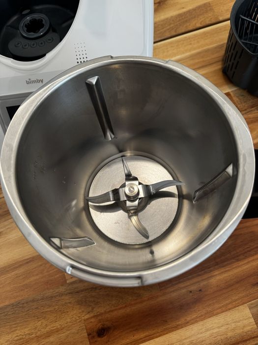 Vendo Bimby TM5 em ótimo estado