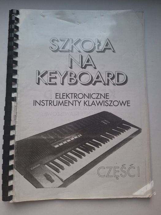 Szkoła na keyboard