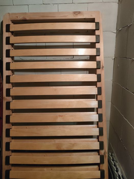 Stelaż drewniany do łóżka