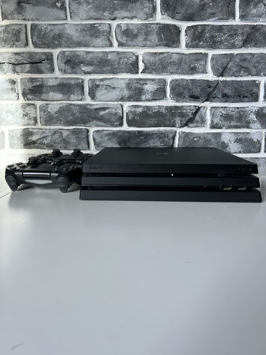 Ps4 pro 1 tb - 20 игр, 2 джойстика - пс4 про
