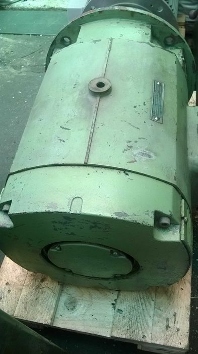 Motor trifásico 30 kW