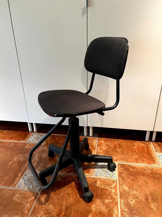 Cadeira alta de escritório