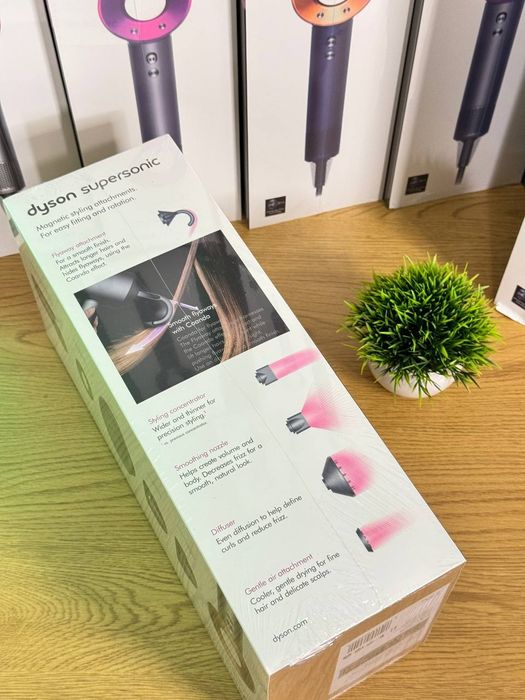 Фен Dyson HD08 PREMIUM Преміальна якість
ПРЕМІАЛЬНА ЯКІСТЬ